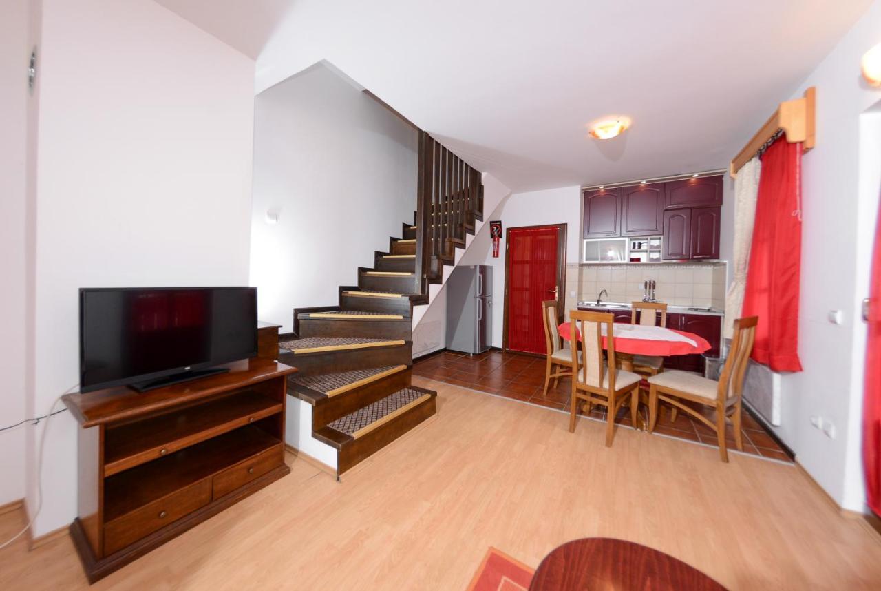 Kraljevi Konaci - Najam Kuca Na Zlatiboru Apartman Kültér fotó