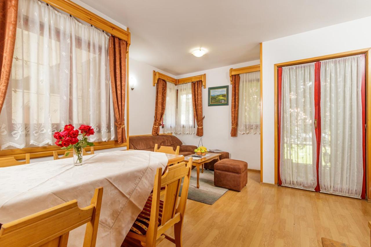 Kraljevi Konaci - Najam Kuca Na Zlatiboru Apartman Kültér fotó
